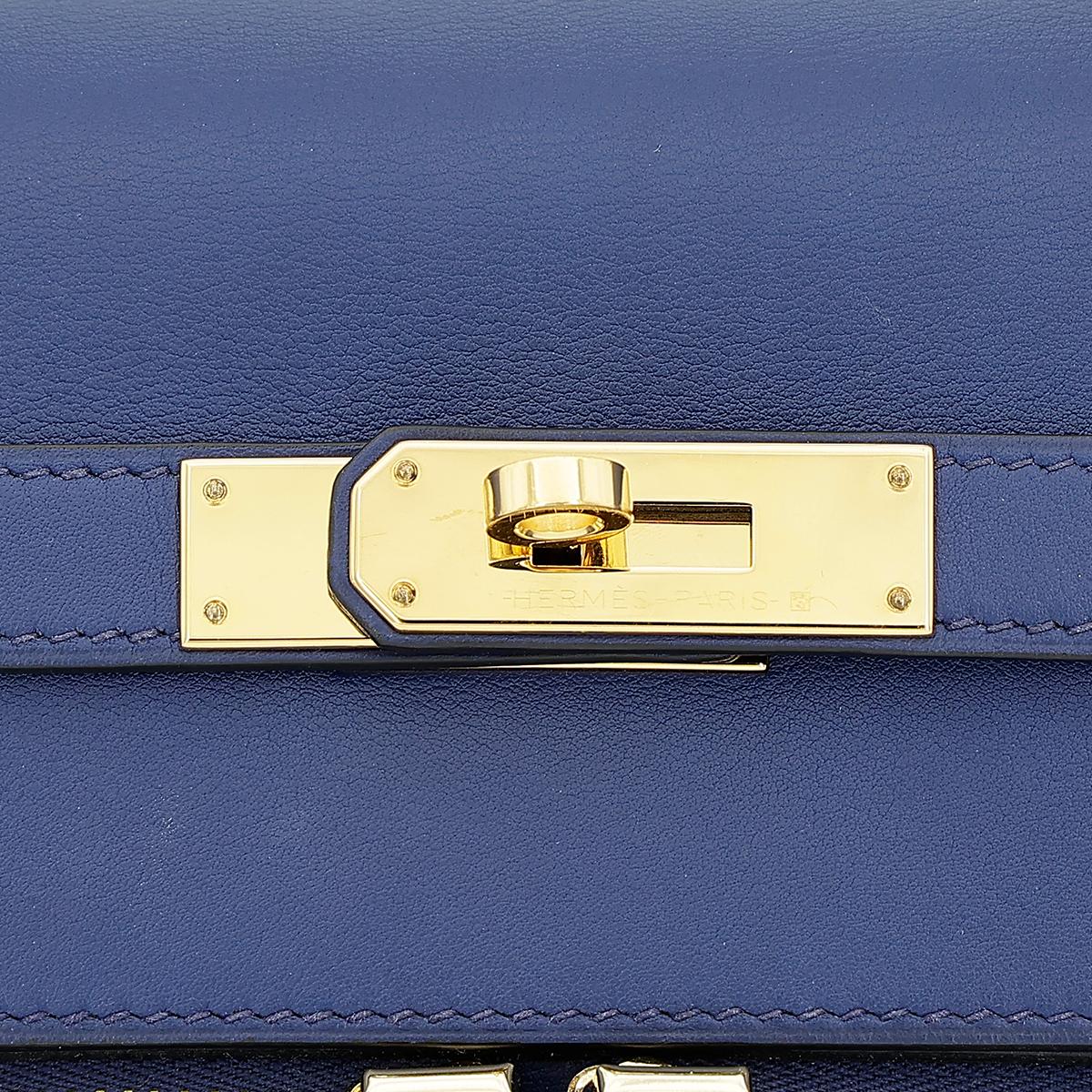 HERMÈS Special Order Kelly Lakis 35 handbag in Blue Sapphire Swift leather with Gold hardware - 12