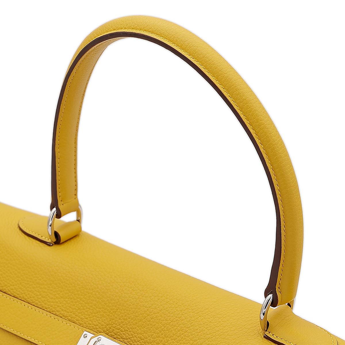 HERMÈS Shoulder Kelly 40 shoulder bag in Soleil Clemence leather with Palladium hardware - 6