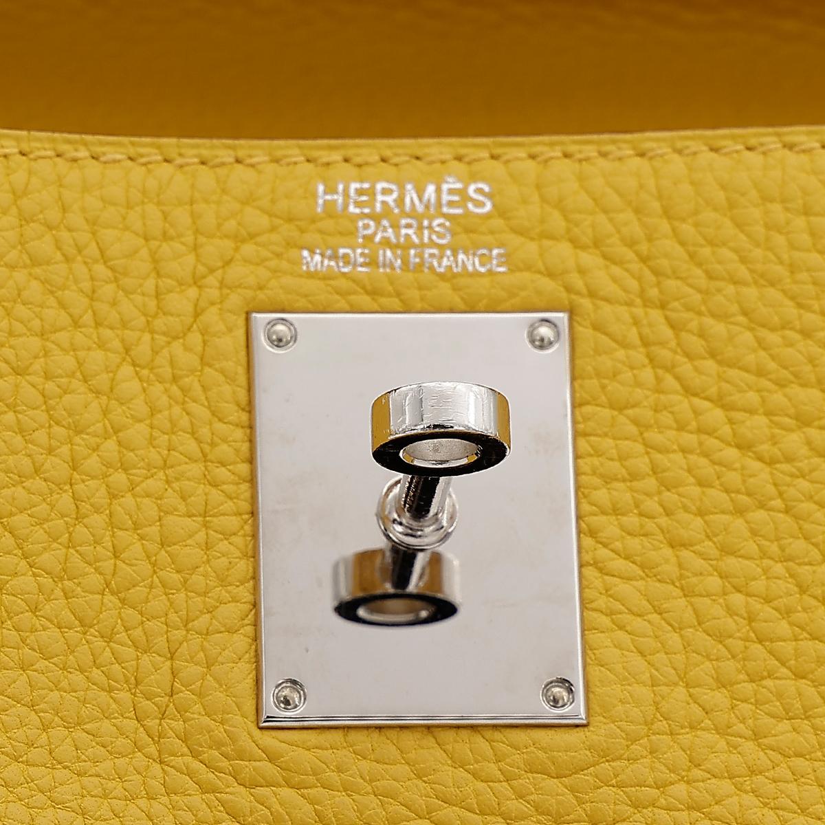 HERMÈS Shoulder Kelly 40 shoulder bag in Soleil Clemence leather with Palladium hardware - 13