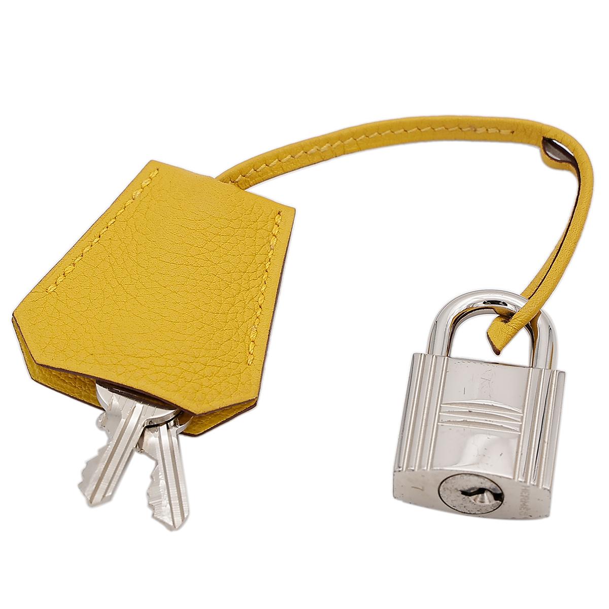 HERMÈS Shoulder Kelly 40 shoulder bag in Soleil Clemence leather with Palladium hardware - 20