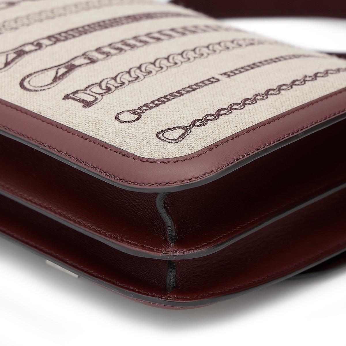Very Good ( Rank A) HERMÈS Limited Edition Constance 24 Bordeaux (57) Swift Canvas Palladium hardware C (2018) - 10