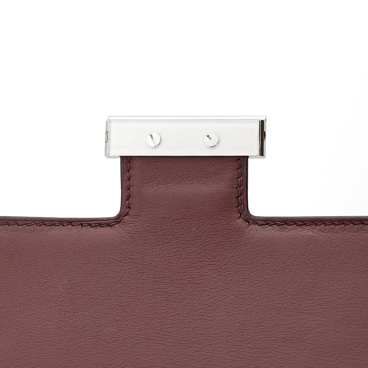 Very Good ( Rank A) HERMÈS Limited Edition Constance 24 Bordeaux (57) Swift Canvas Palladium hardware C (2018) - 14