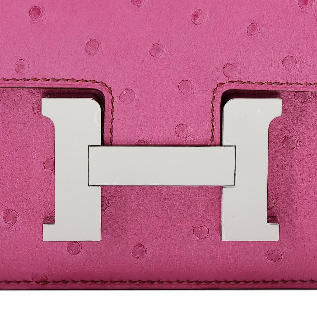 HERMÈS Ostrich Constance Mini 19 shoulder bag in Fuschia Pink with Palladium hardware - 12