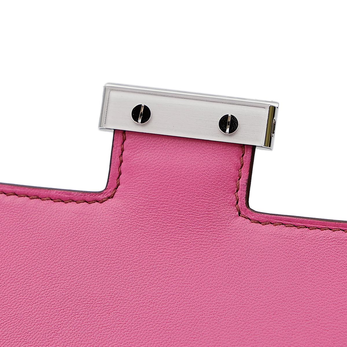 HERMÈS Ostrich Constance Mini 19 shoulder bag in Fuschia Pink with Palladium hardware - 13
