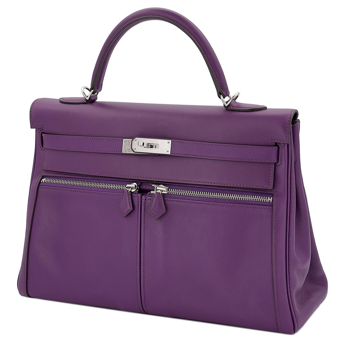 Kelly Lakis 35 Ultraviolet