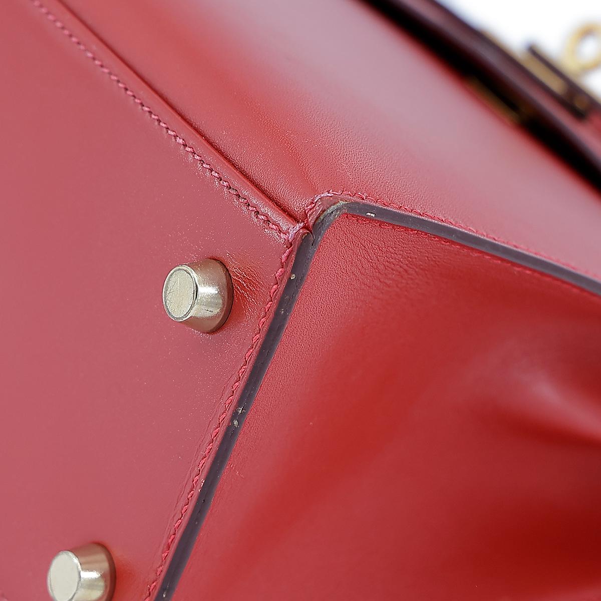 HERMÈS Kelly 25 Sellier handbag in Vermillon Box calfskin with Guilloche hardware - 11