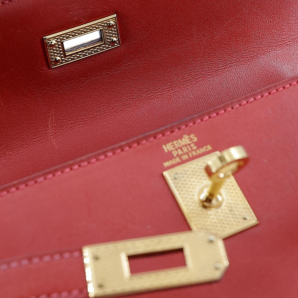 HERMÈS Kelly 25 Sellier handbag in Vermillon Box calfskin with Guilloche hardware - 17