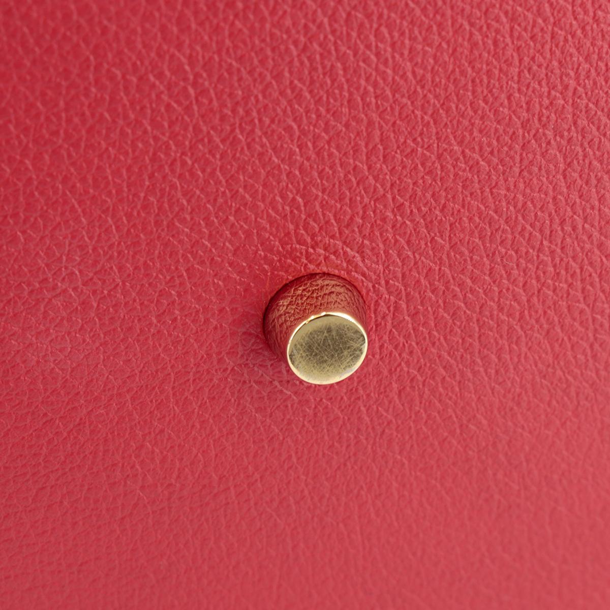 HERMÈS Lindy 30 shoulder bag in Rouge Piment Evercolor leather with Gold hardware - 12