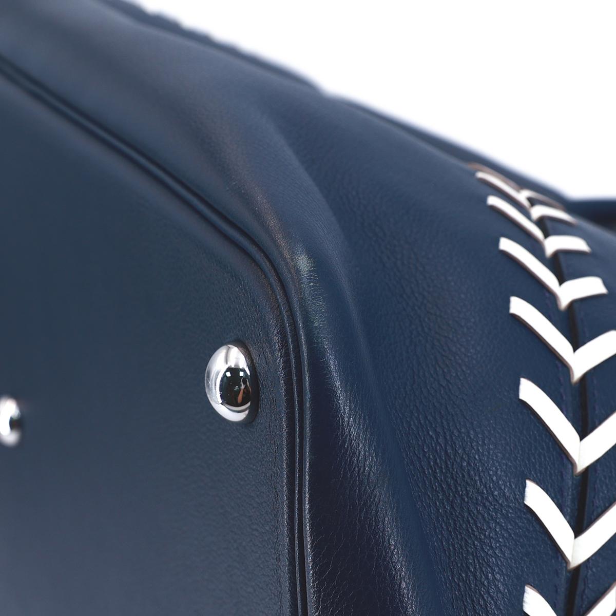 HERMÈS Limited Edition Bolide 1923 Baseball 45 handbag in Blue De Malte and Snow White Evercolor leather with Palladium hardware - 8