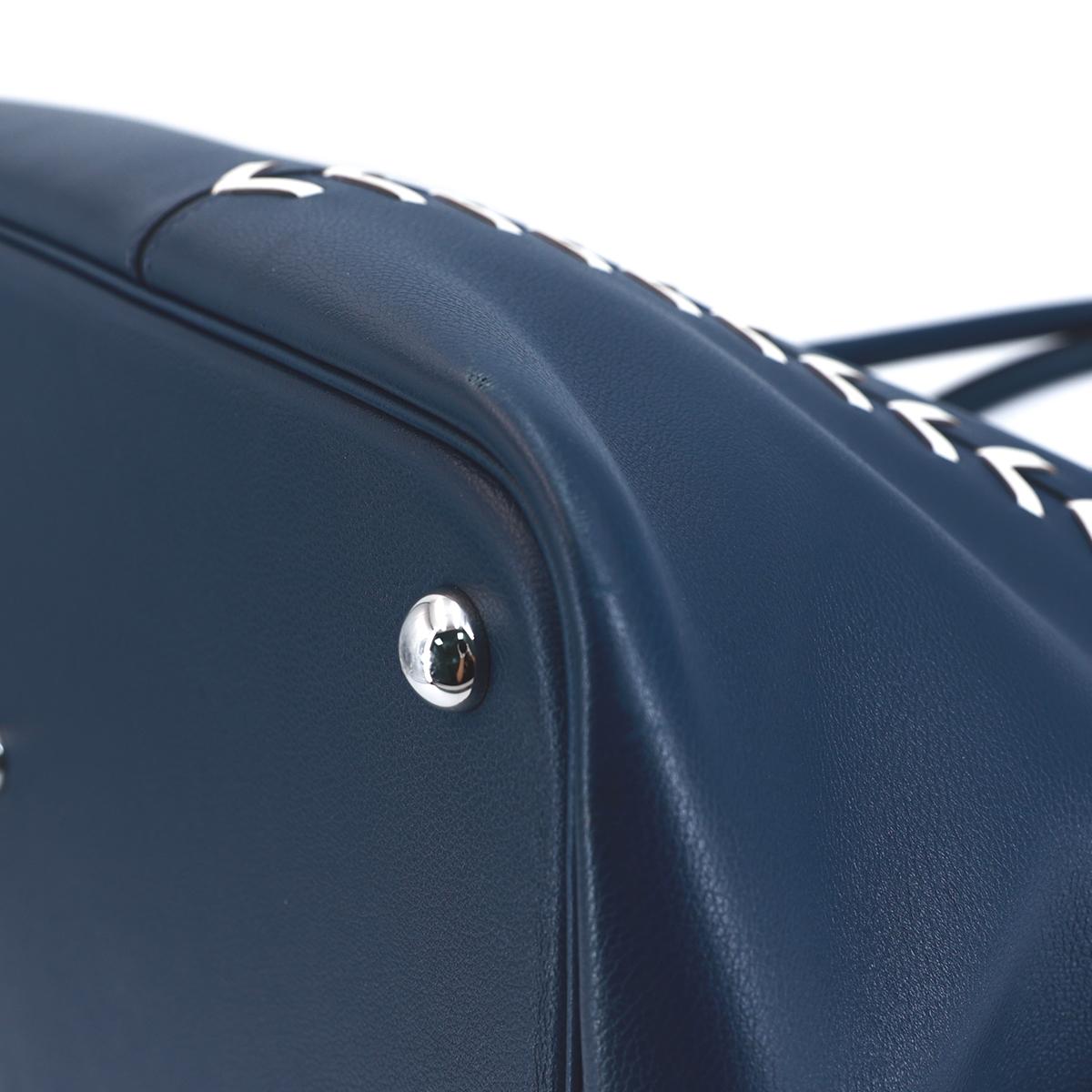 HERMÈS Limited Edition Bolide 1923 Baseball 45 handbag in Blue De Malte and Snow White Evercolor leather with Palladium hardware - 10