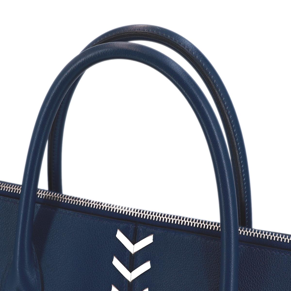 HERMÈS Limited Edition Bolide 1923 Baseball 45 handbag in Blue De Malte and Snow White Evercolor leather with Palladium hardware - 6