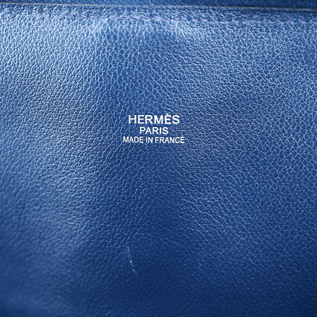 HERMÈS Limited Edition Bolide 1923 Baseball 45 handbag in Blue De Malte and Snow White Evercolor leather with Palladium hardware - 14