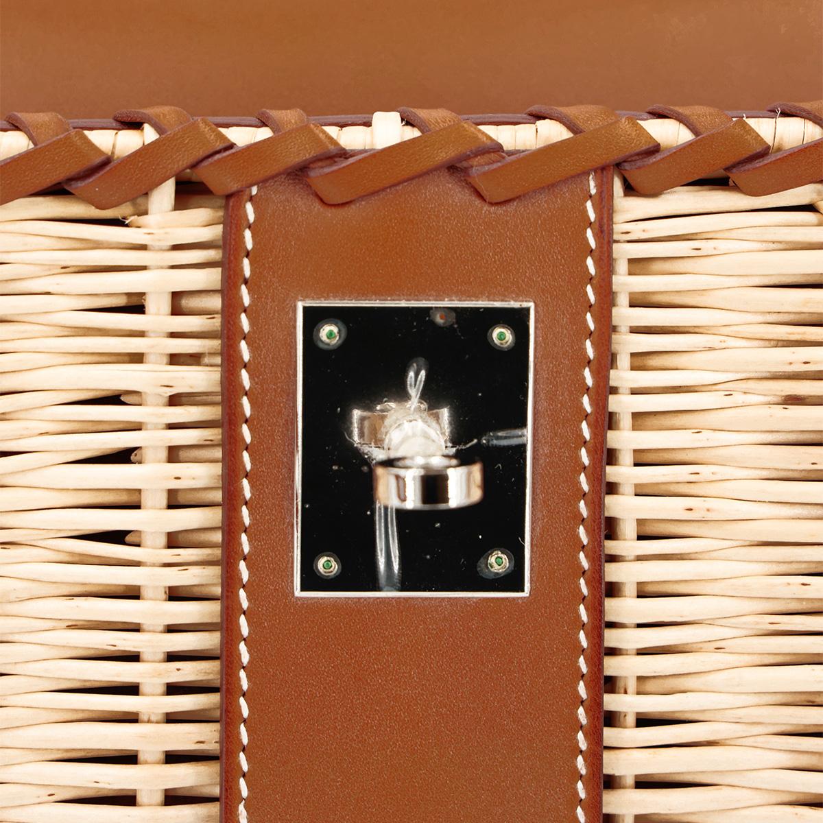 Excellent ( Rank SA ) HERMÈS Limited Edition Kelly 35 Picnic Fauve (34) Barenia Palladium hardware Square O (2011) - 16