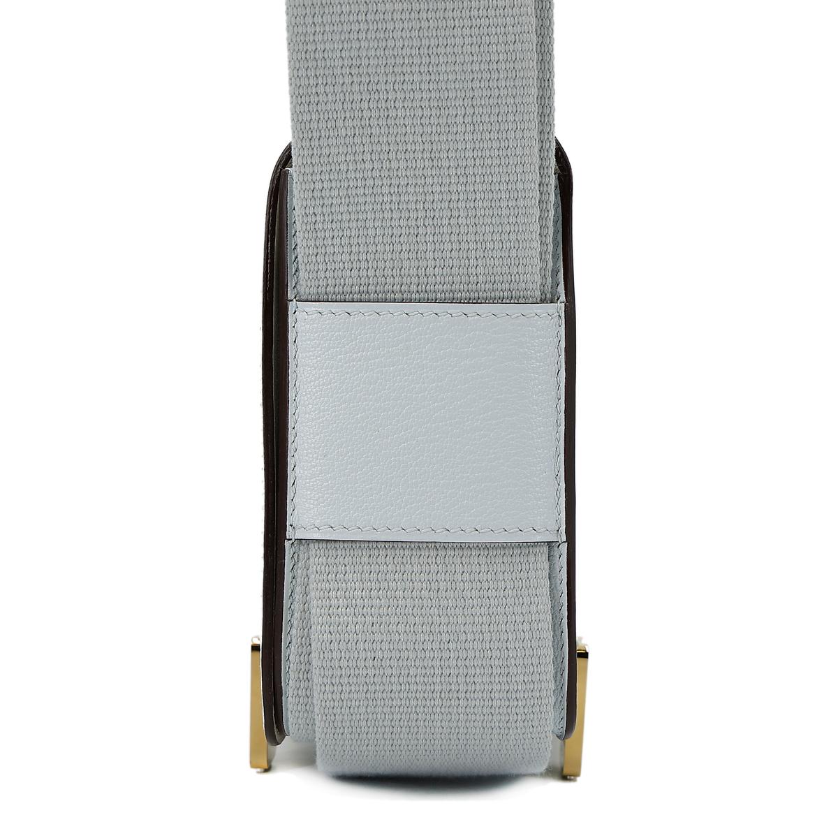 HERMÈS Geta shoulder bag in Blue Brume Chevre leather with Craie interior and Gold hardware - 4