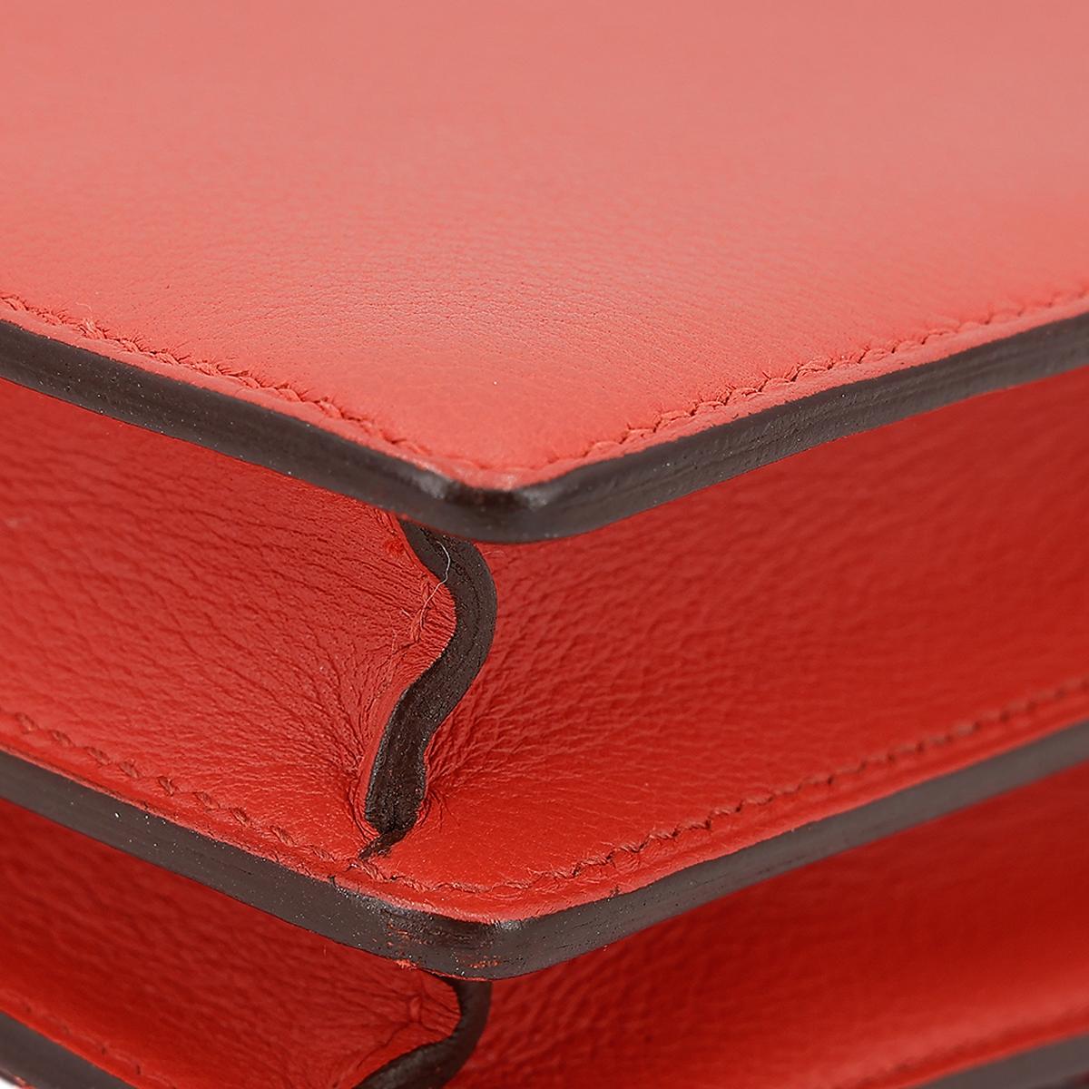 HERMÈS Roulis Mini shoulder bag in Rouge Tomate Evercolor leather with Gold hardware - 10