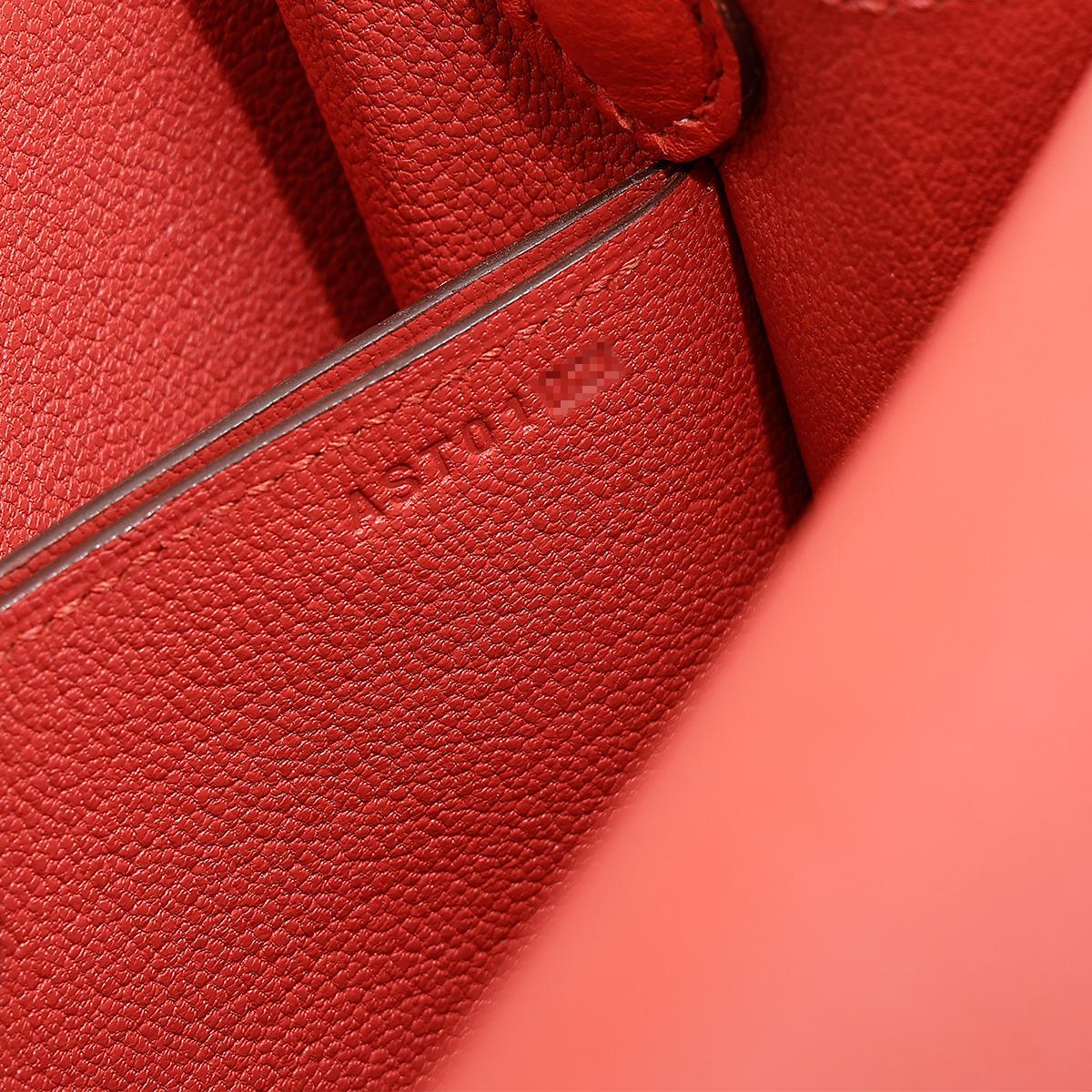 HERMÈS Roulis Mini shoulder bag in Rouge Tomate Evercolor leather with Gold hardware - 19