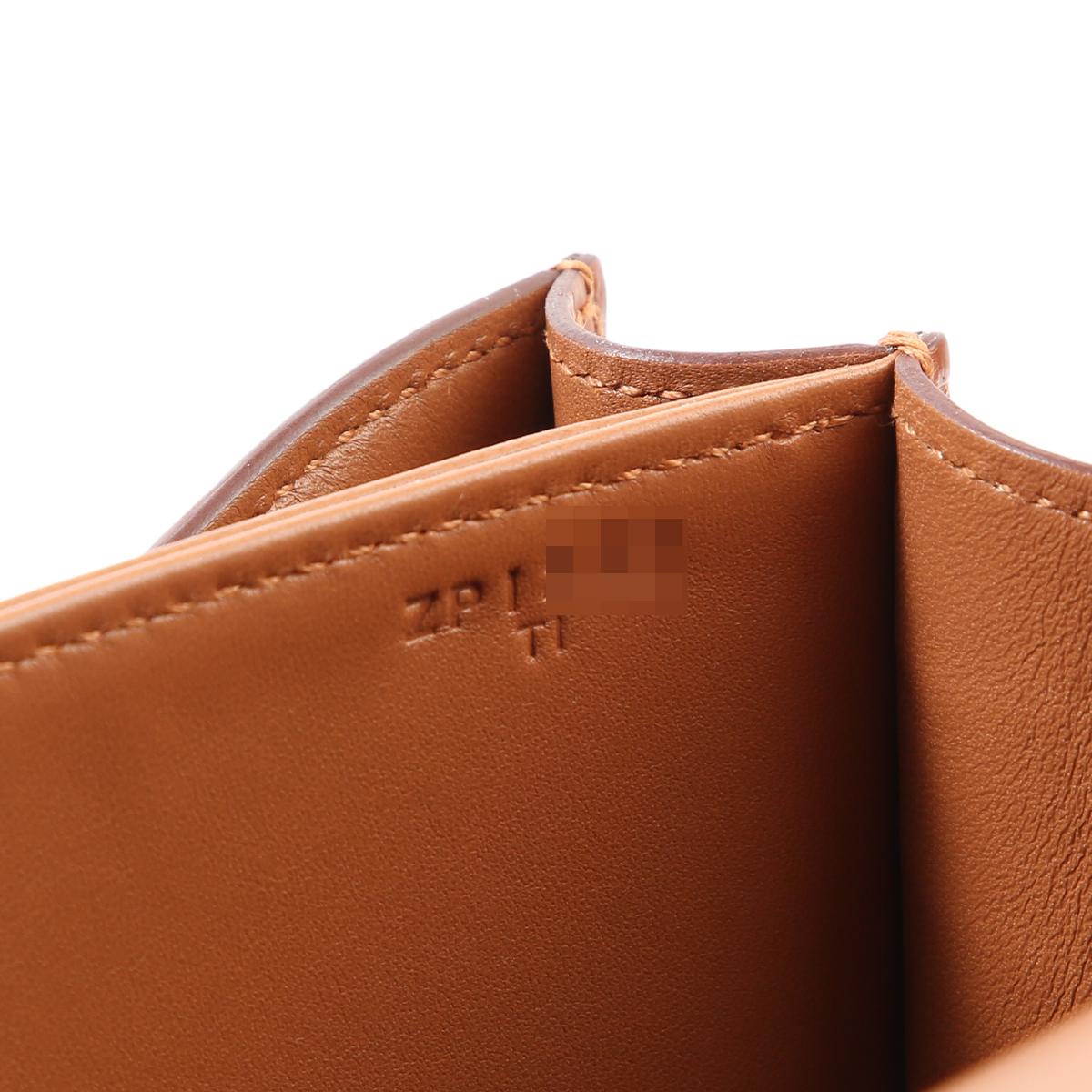 HERMÈS Matte Alligator Constance Mini 19 shoulder bag in Gold with Gold hardware - 19