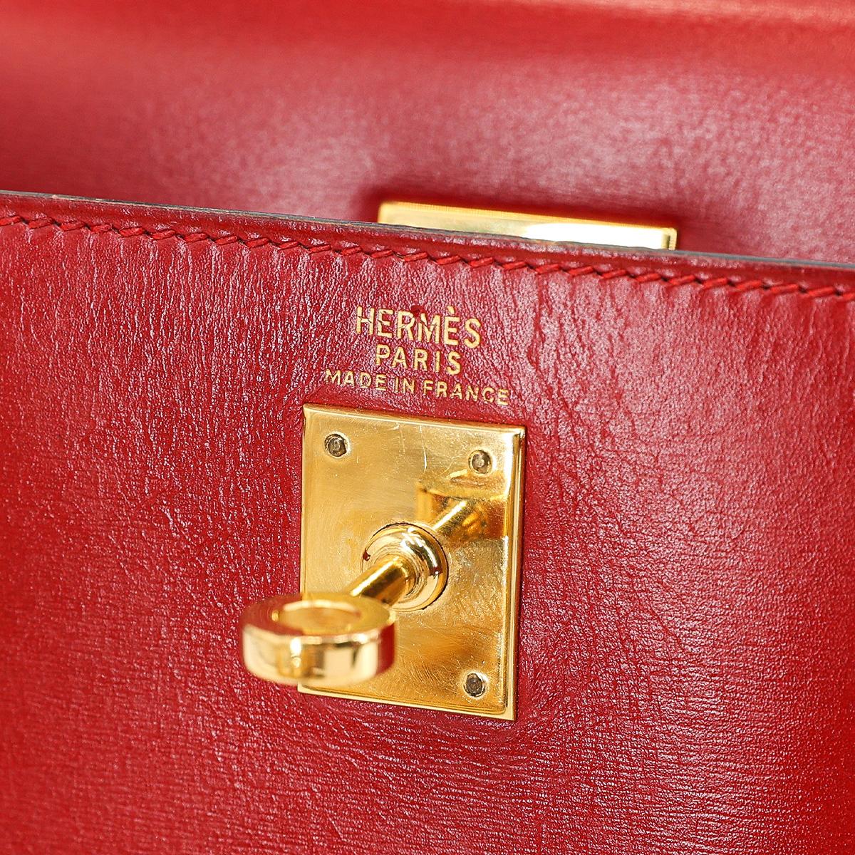 Very Good ( Rank A) HERMÈS Vintage Mini Kelly 20 Rouge Vif (53) Gold hardware Circle S (1989) - 15