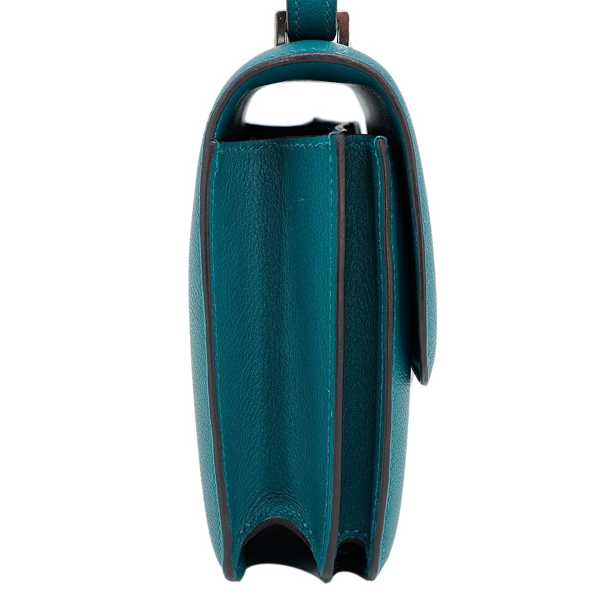 HERMÈS Constance Mini 19 shoulder bag in Colvert Evercolor leather with Palladium hardware - 5
