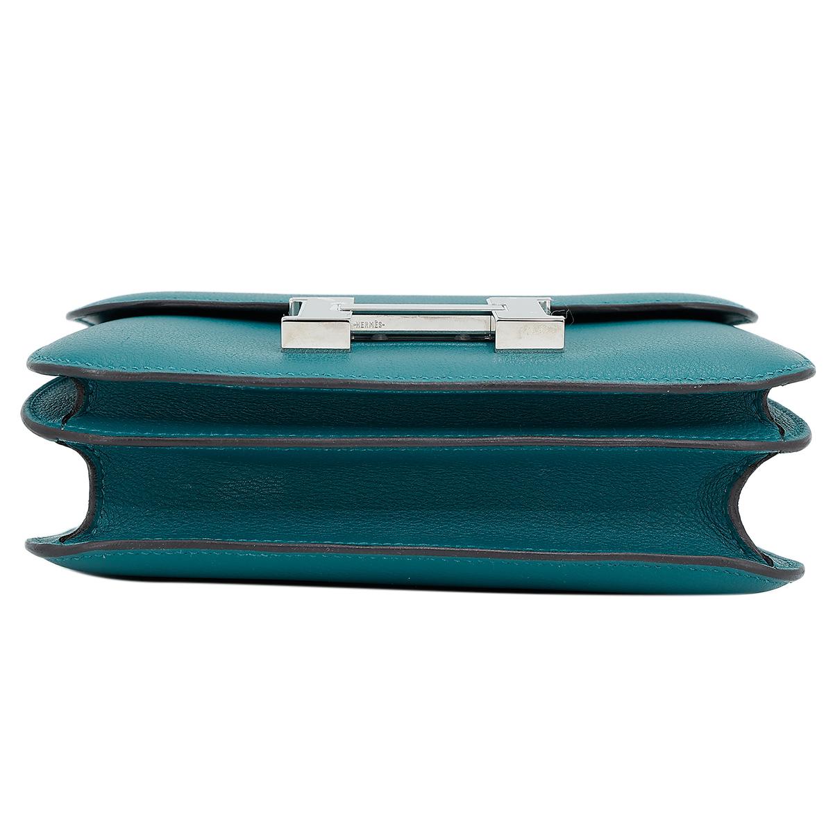 HERMÈS Constance Mini 19 shoulder bag in Colvert Evercolor leather with Palladium hardware - 7