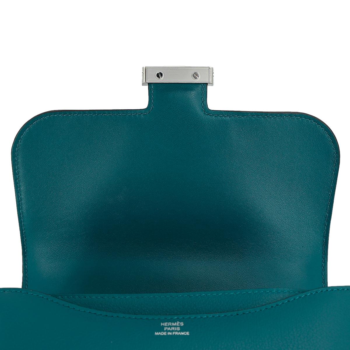 HERMÈS Constance Mini 19 shoulder bag in Colvert Evercolor leather with Palladium hardware - 15