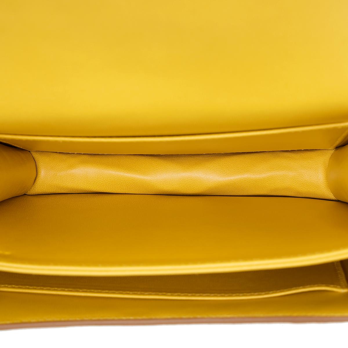 HERMÈS Matte Alligator Constance Mini 19 shoulder bag in Mimosa with Gold hardware  - 17