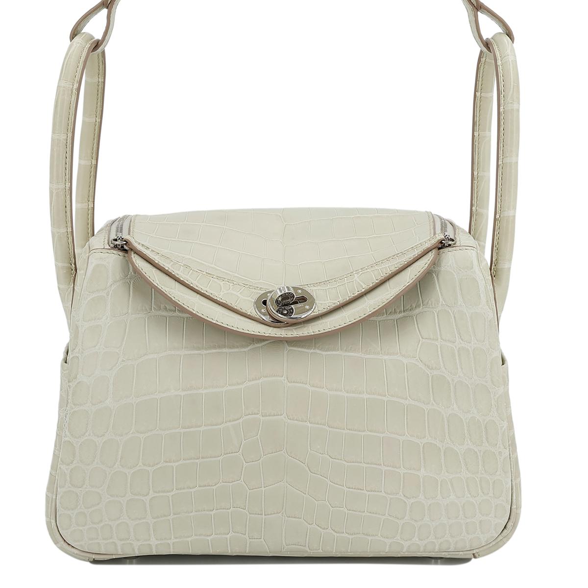 Very Good ( Rank A) HERMÈS Lindy 26 Beton (8L) Matte Niloticus Crocodile Palladium hardware X (2016) - 1