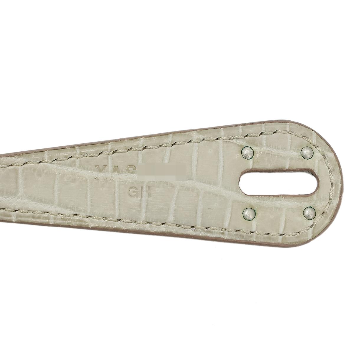 Very Good ( Rank A) HERMÈS Lindy 26 Beton (8L) Matte Niloticus Crocodile Palladium hardware X (2016) - 19