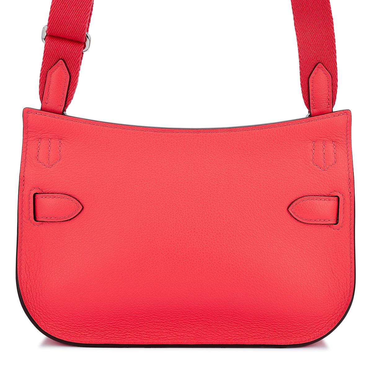 HERMÈS Jypsiere Mini shoulder bag in Rose Texas Evercolor leather with Palladium hardware - 3