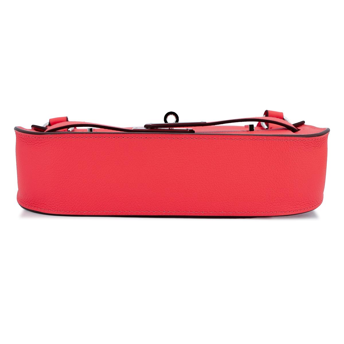 HERMÈS Jypsiere Mini shoulder bag in Rose Texas Evercolor leather with Palladium hardware - 7