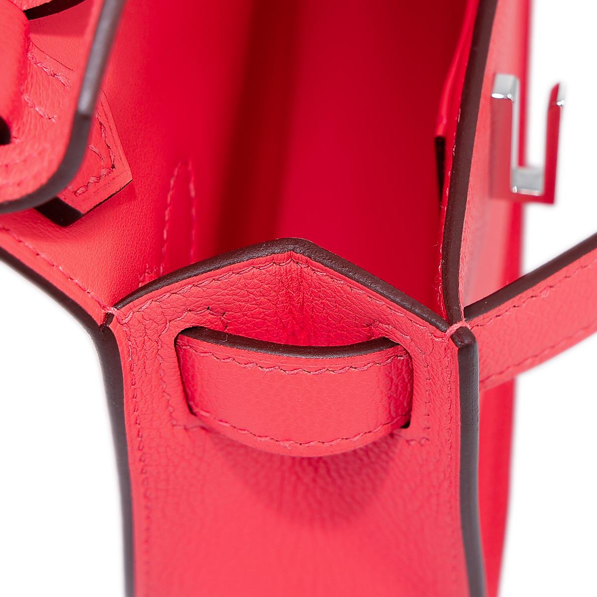 HERMÈS Jypsiere Mini shoulder bag in Rose Texas Evercolor leather with Palladium hardware - 17