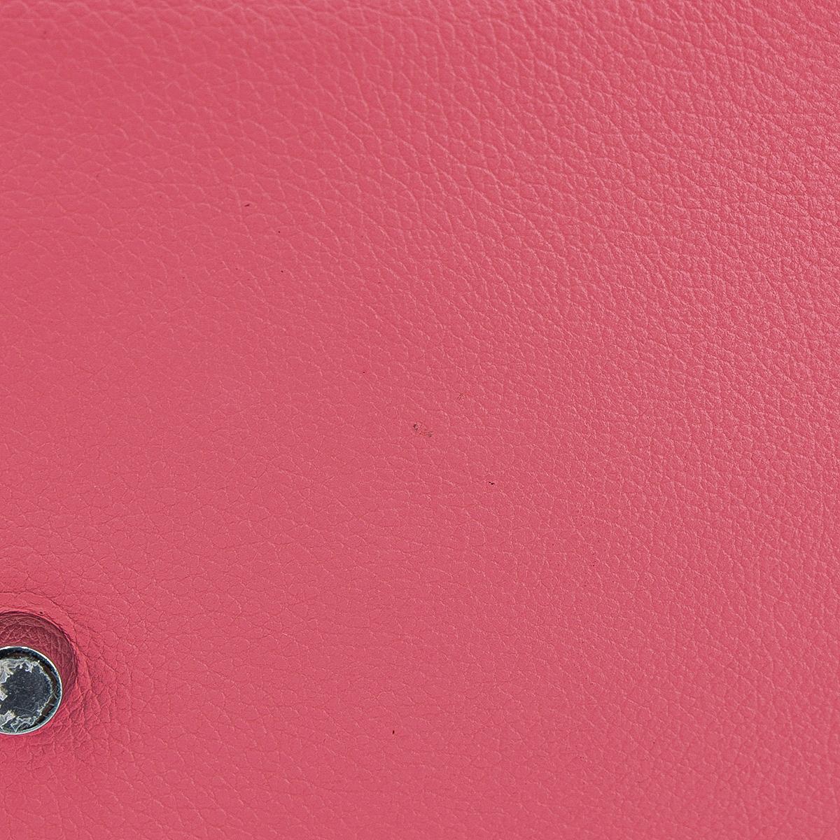 HERMÈS Lindy 30 shoulder bag in Rose Azalee Evercolor leather with Palladium hardware - 13