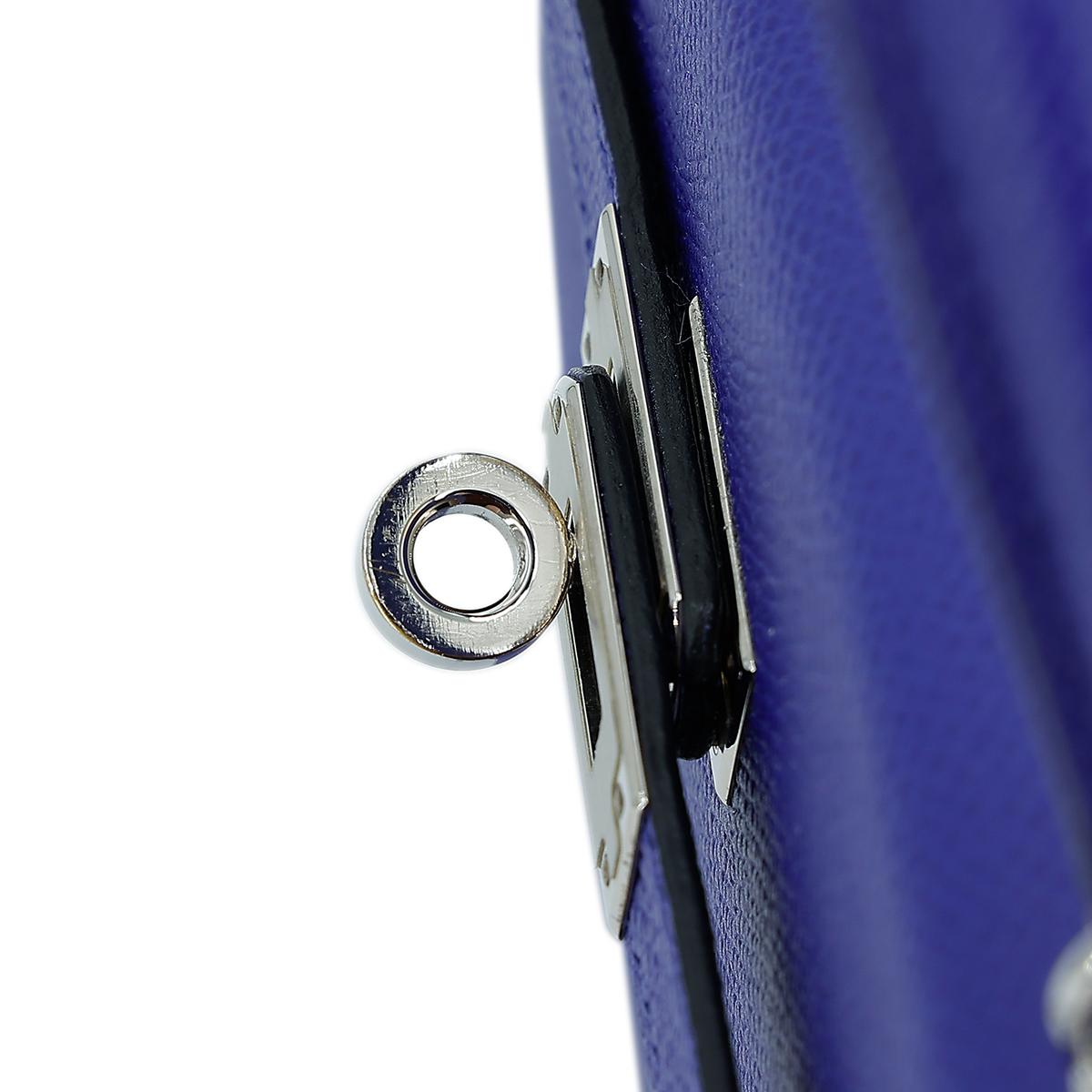 HERMÈS Kelly 25 Sellier handbag in Blue Electric Epsom leather with Palladium hardware - 13