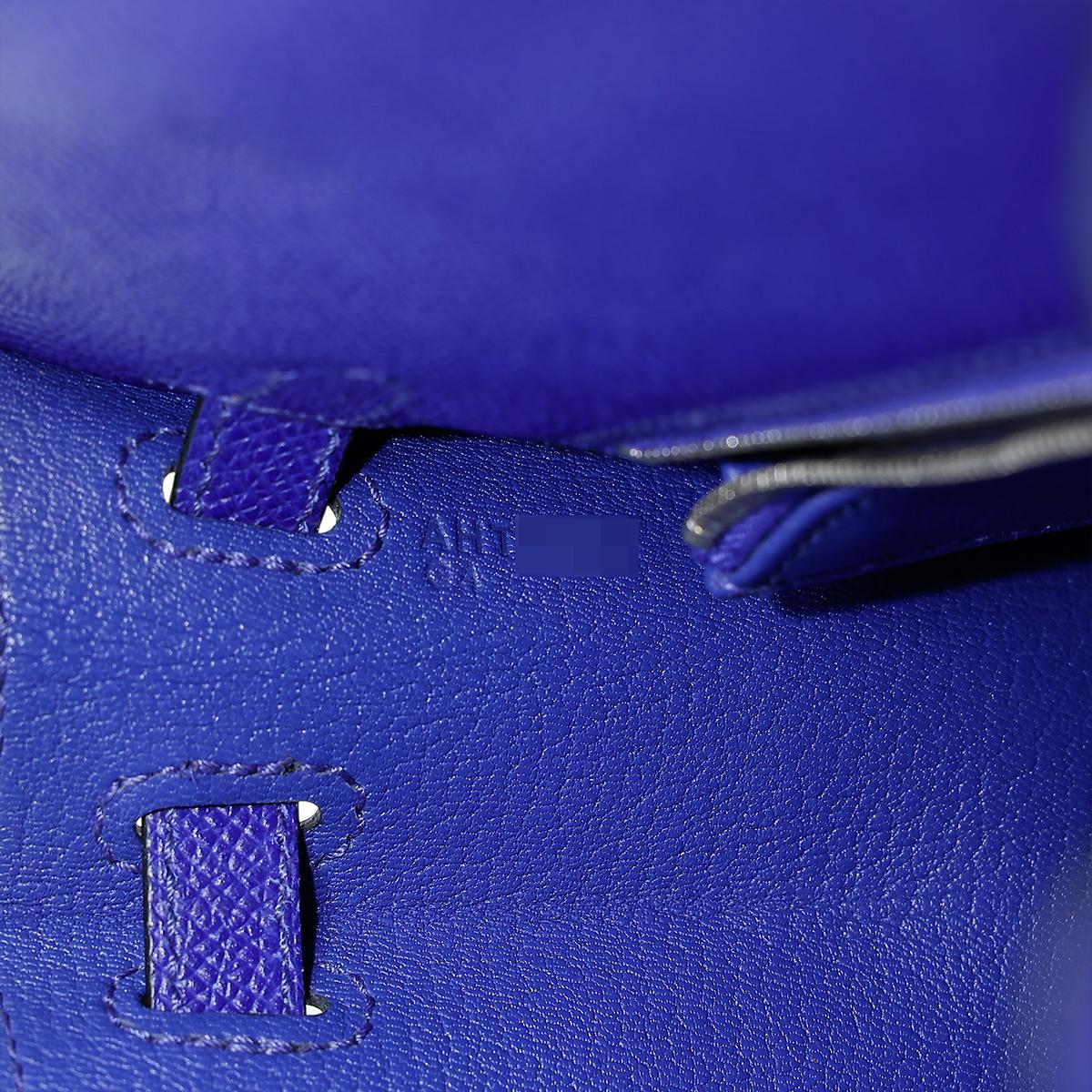 HERMÈS Kelly 25 Sellier handbag in Blue Electric Epsom leather with Palladium hardware - 19