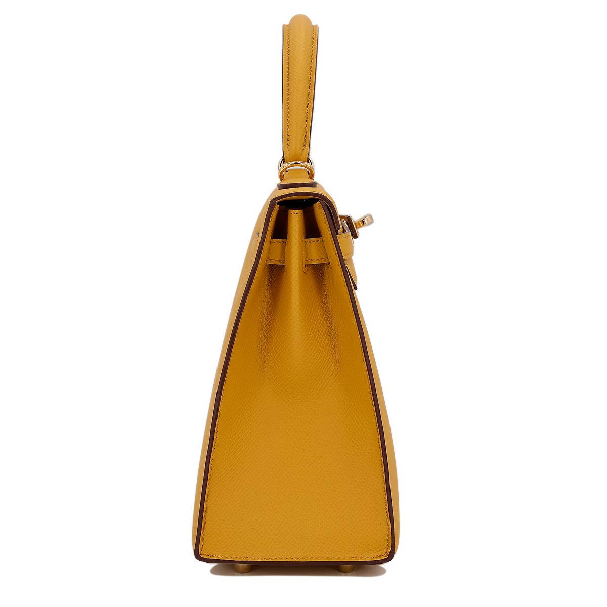 HERMÈS Kelly 25 handbag in Jaune Ambre Epsom leather with Gold hardware - 5