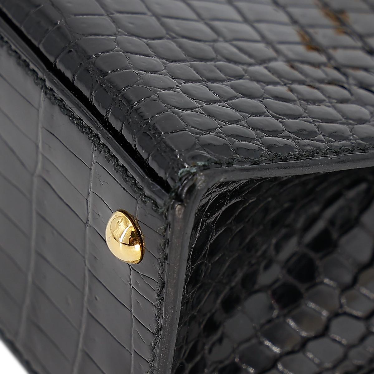 Very Good ( Rank A) HERMÈS Mini Mini Kelly Black (89) Porosus Crocodile Gold hardware Circle V (1992) - 11