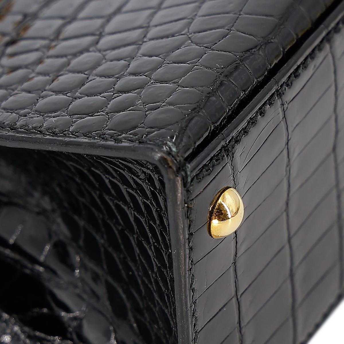 Very Good ( Rank A) HERMÈS Mini Mini Kelly Black (89) Porosus Crocodile Gold hardware Circle V (1992) - 12
