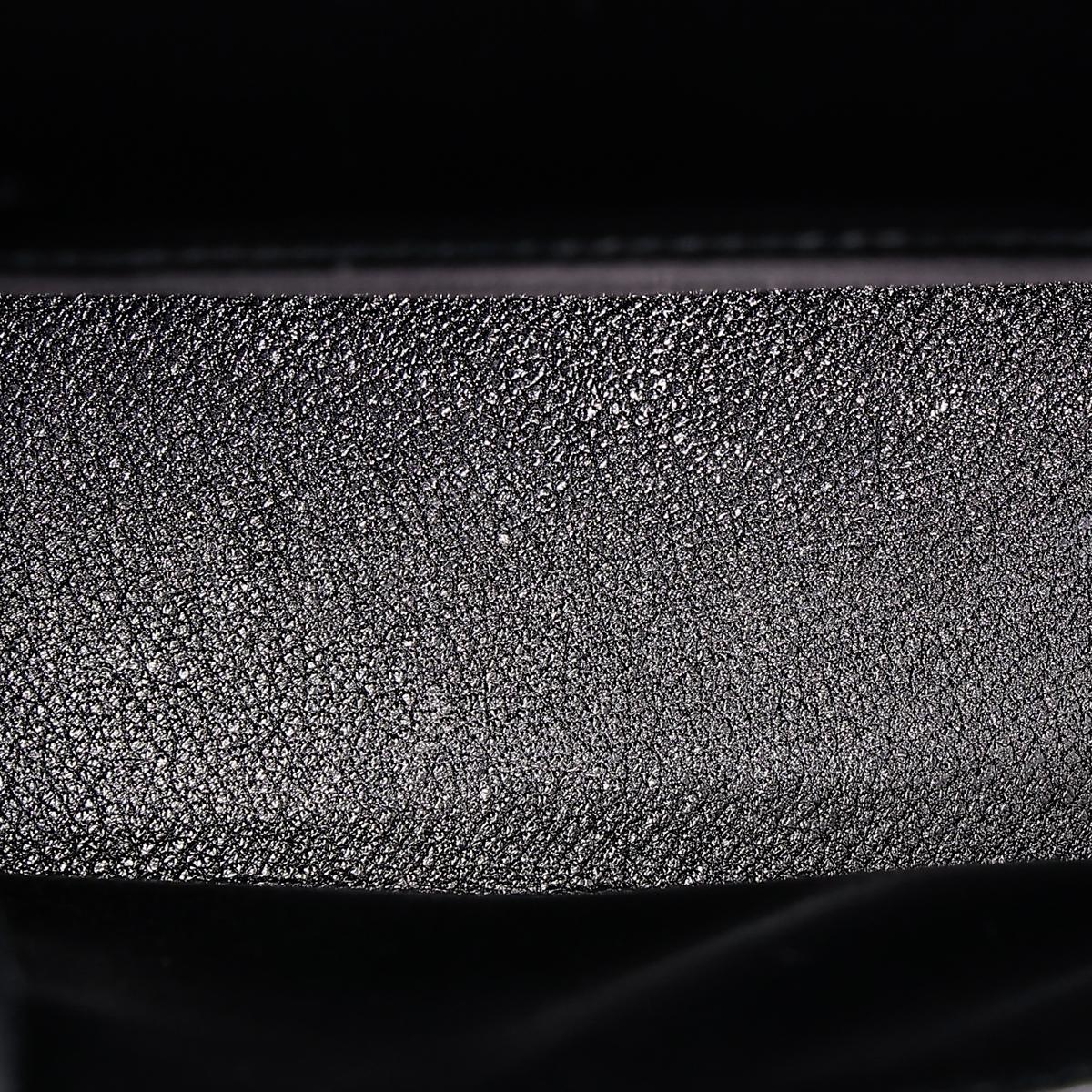 Very Good ( Rank A) HERMÈS Mini Mini Kelly Black (89) Porosus Crocodile Gold hardware Circle V (1992) - 23