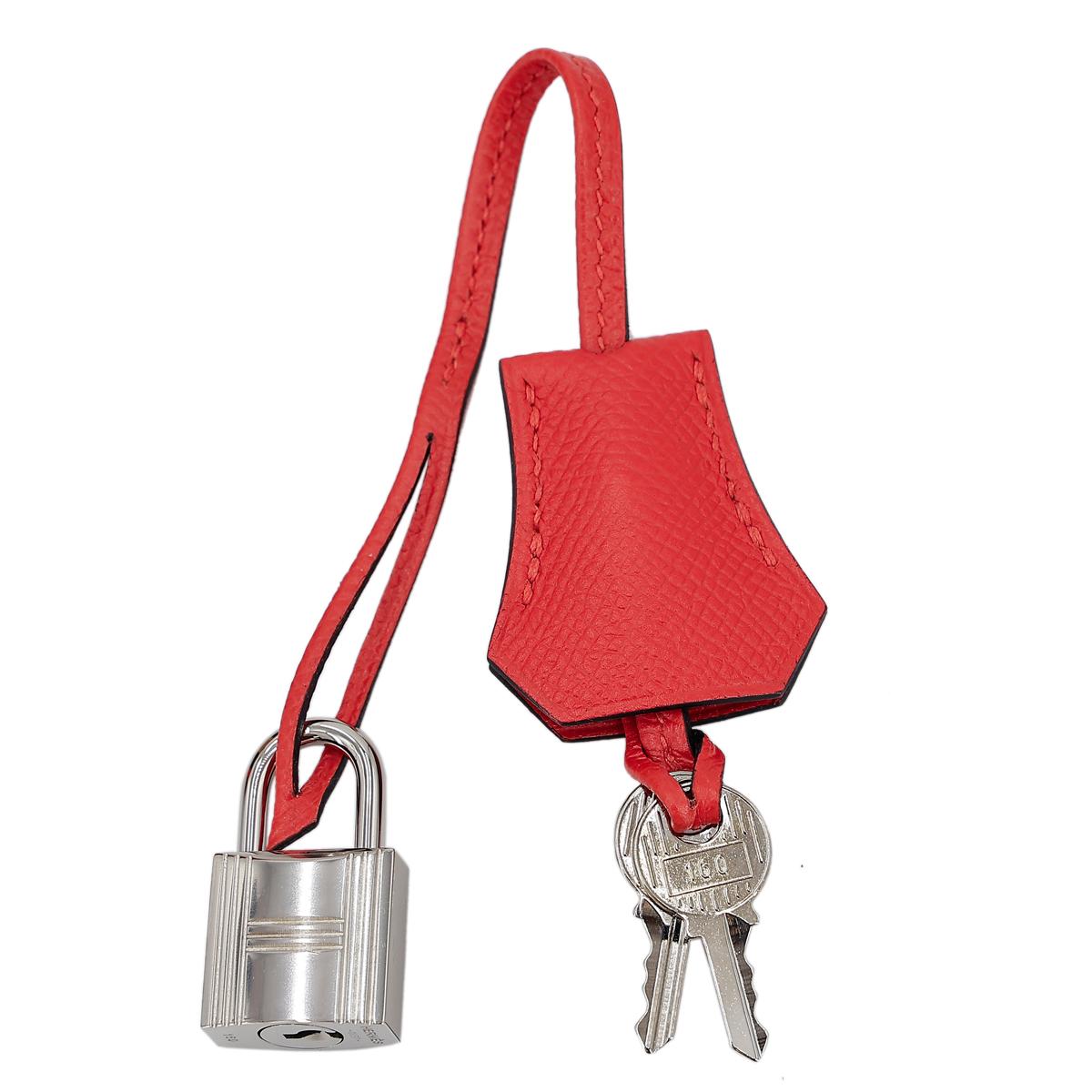 HERMÈS Limited Edition Letter Kelly 28 Kelly Graphie M handbag in Capucine, Jaune Ambre and Blue Obscur Epsom leather, Chevre leather and Sombrero leather with Palladium hardware - 23
