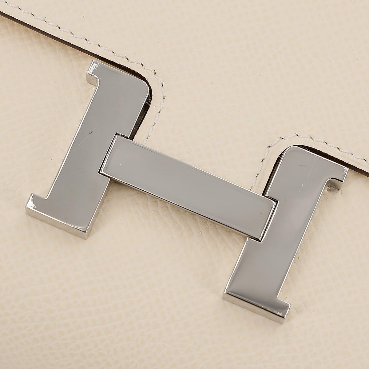 HERMÈS Constance To Go wallet in Nata Epsom leather with Palladium hardware - 8