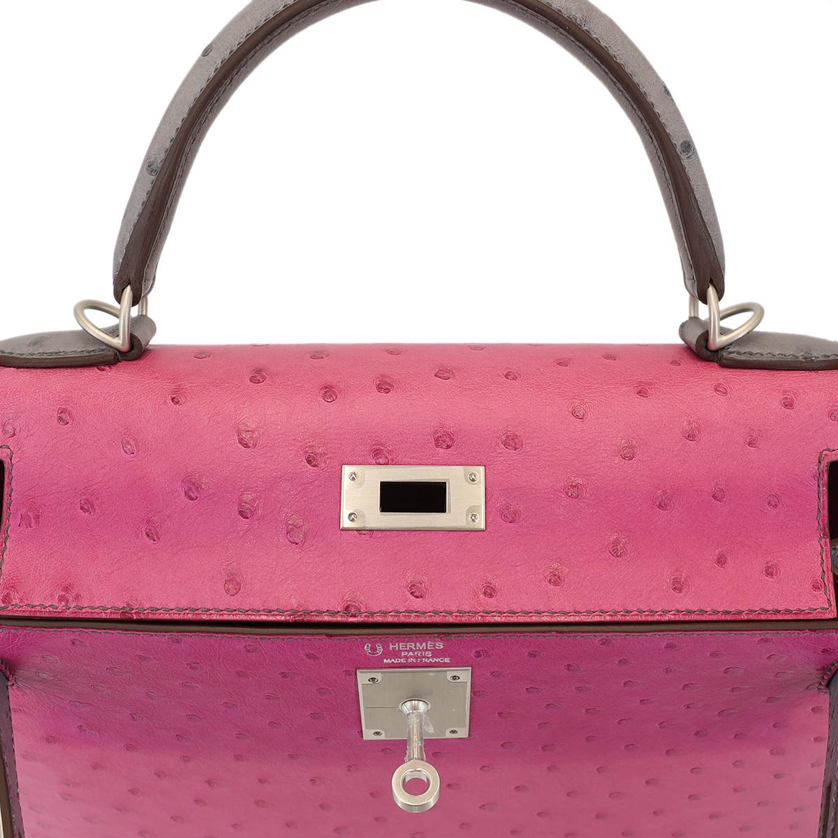 HERMÈS HSS Special Order Ostrich Kelly 28 Sellier handbag in Rose Purple and Gris Agate with Brushed Palladium hardware - 17