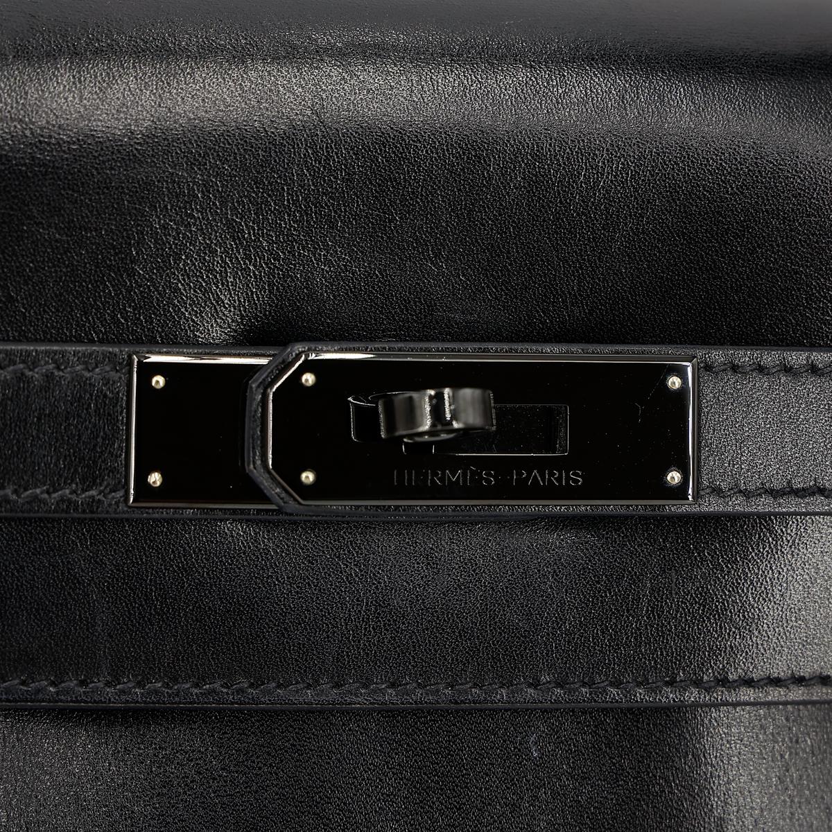 HERMÈS Limited Edition So Black Kelly 35 handbag in Black Box calfskin with Black hardware - 18