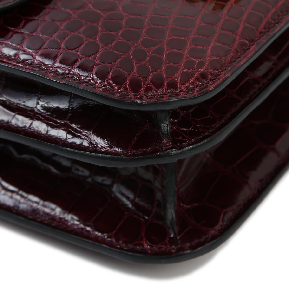Very Good ( Rank A) HERMÈS Constance Mini Bourgogne (F5) Shiny Alligator Other A (2017) - 6