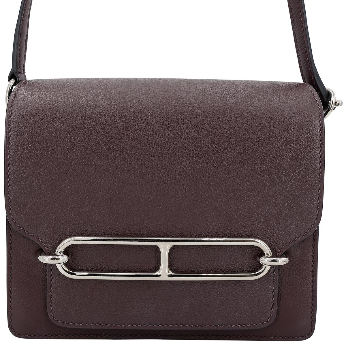 HERMÈS Verso Roulis Mini shoulder bag in Rouge Sellier Evercolor leather with Blue Marine interior and Palladium hardware - 1