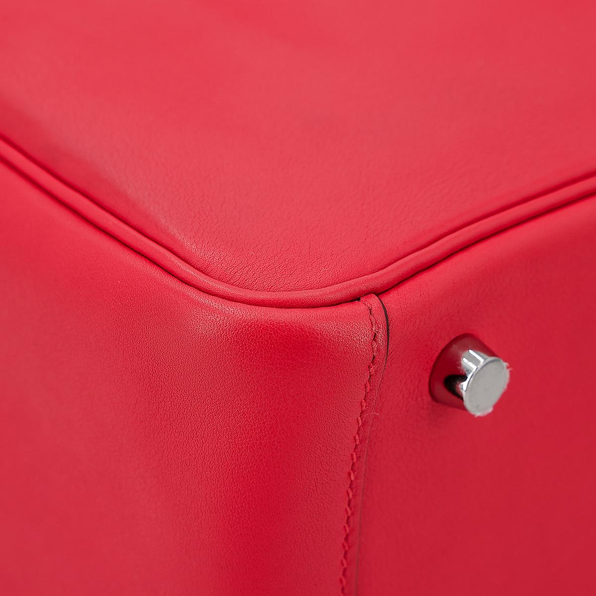 Very Good ( Rank A) HERMÈS Lindy 26 shoulder bag in Rouge de Coeur and Rouge Piment Swift leather with Palladium hardware - 11