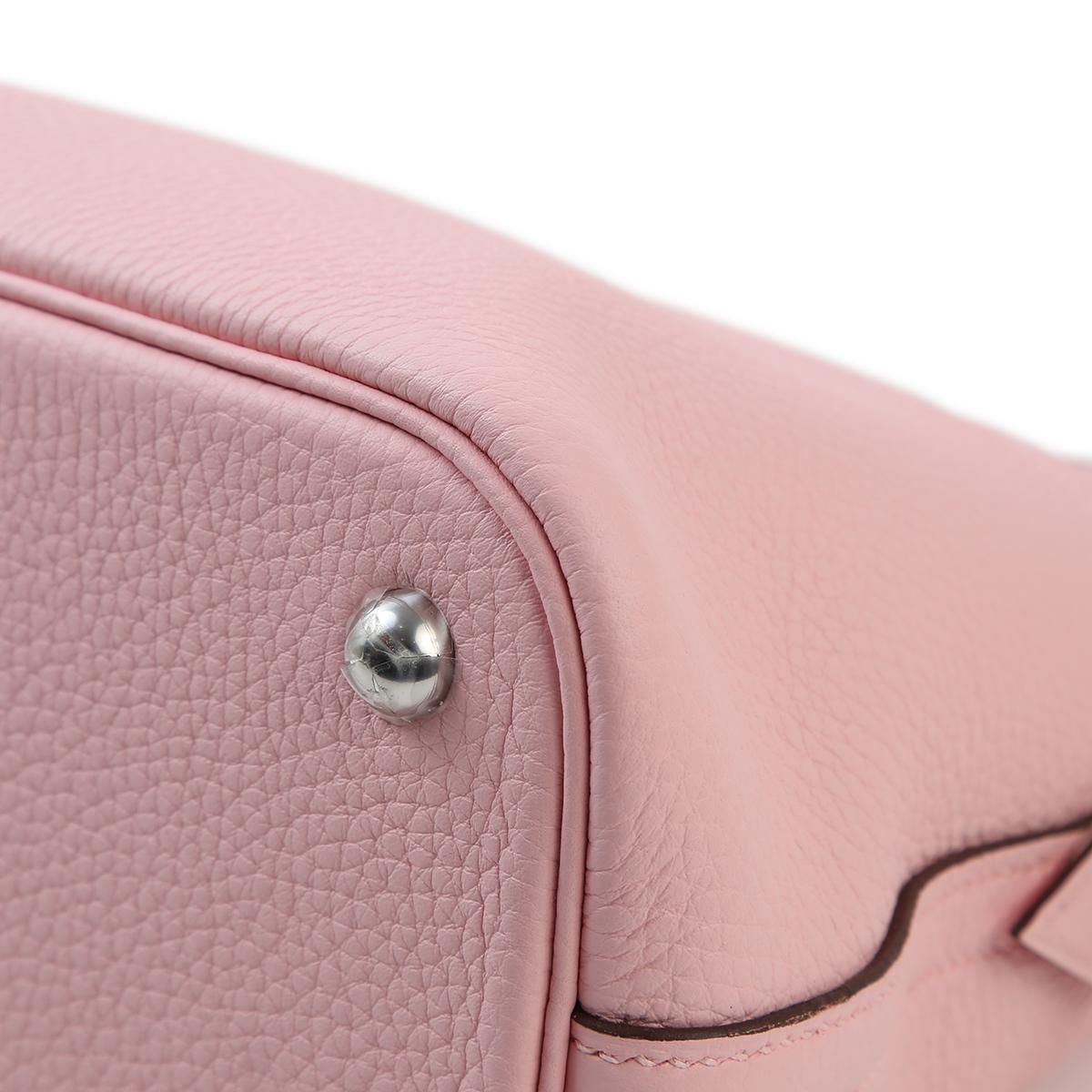 HERMÈS Verso Bolide 31 crossbody bag in Rose Sakura Clemence leather with Nata interior Brushed Palladium hardware - 9