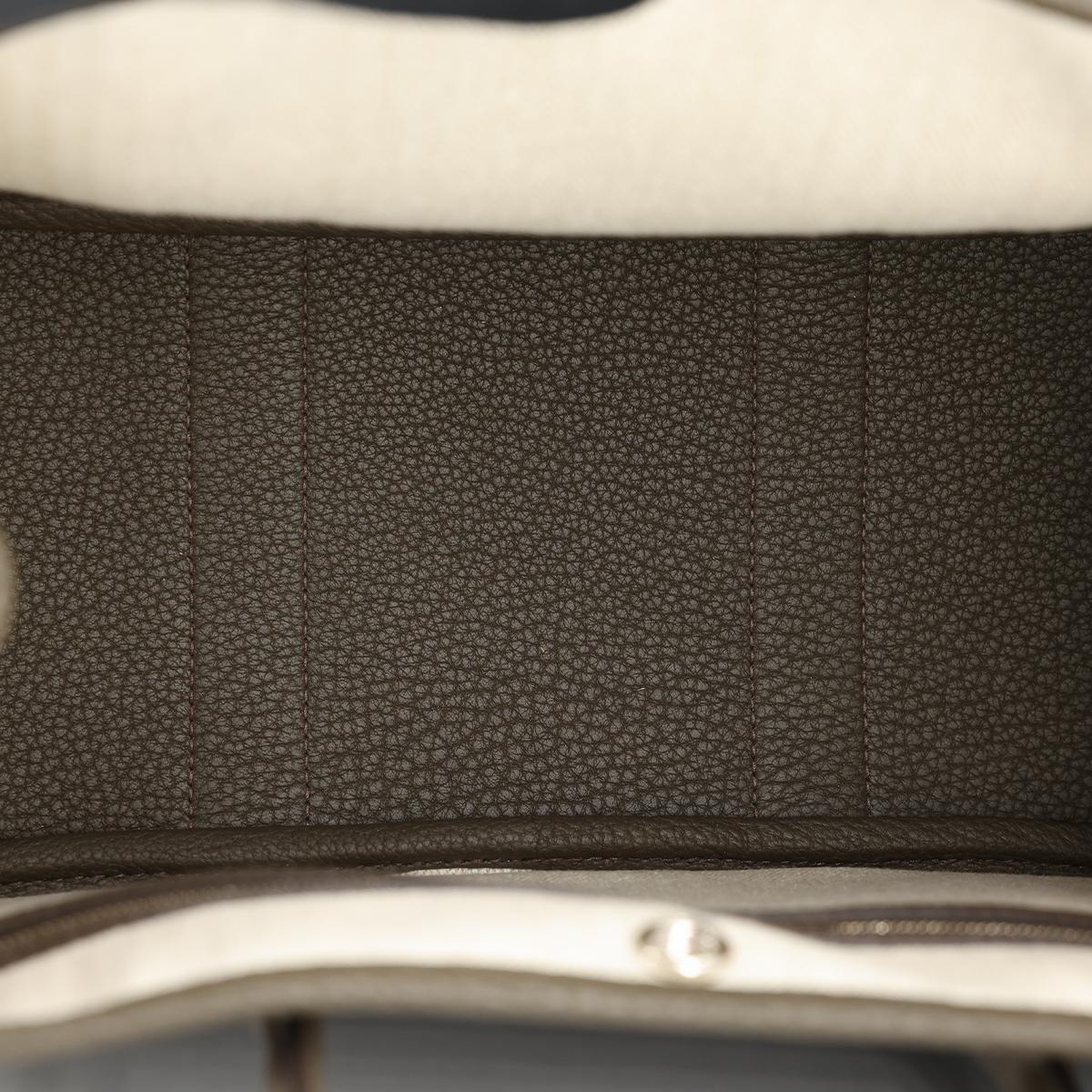 HERMÈS Garden Party 30 handbag in Eucalyptus Negonda leather with Palladium hardware - 12