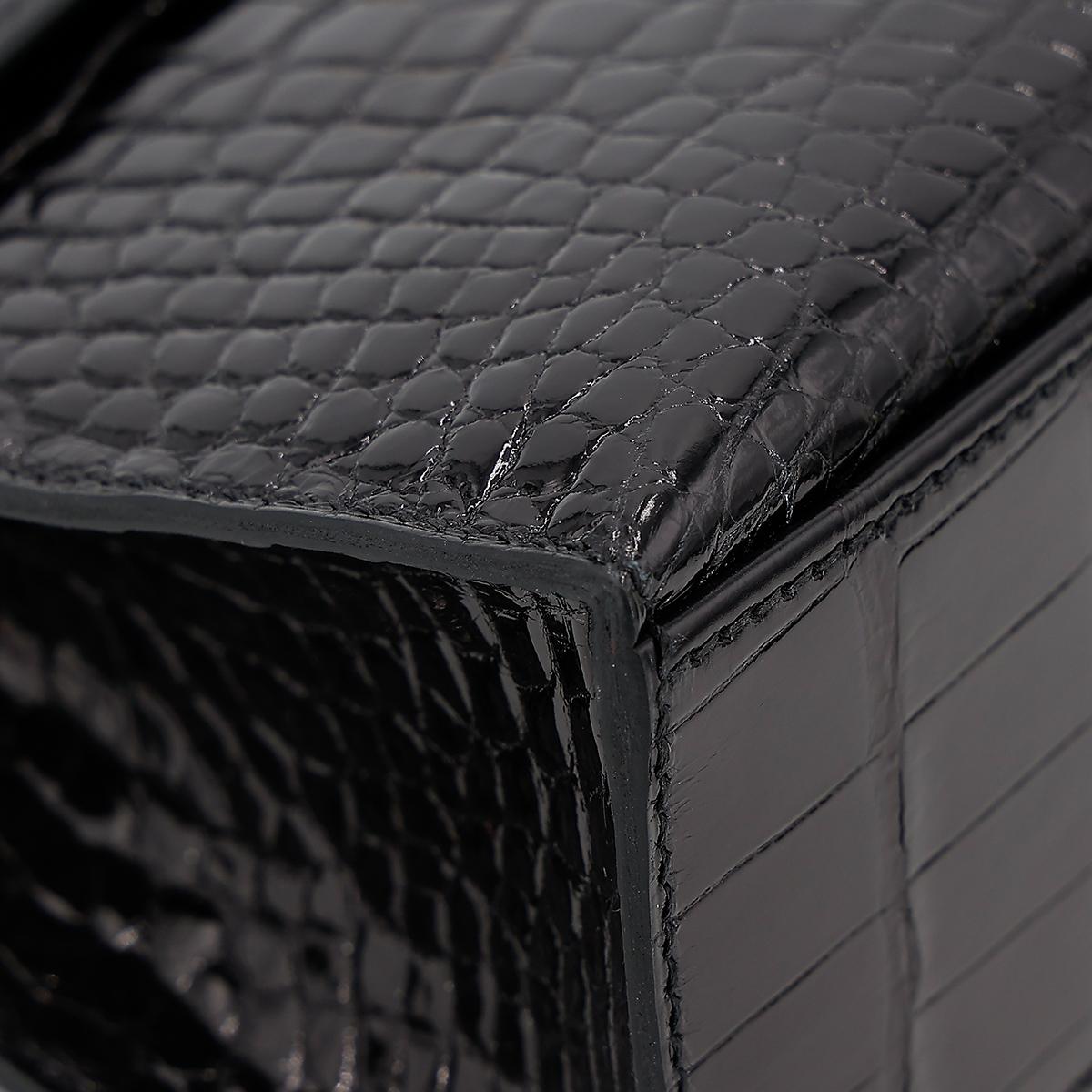 HERMÈS HSS Special Order Alligator Kelly Pochette handbag in Black and Geranium with Permabrass hardware - 8