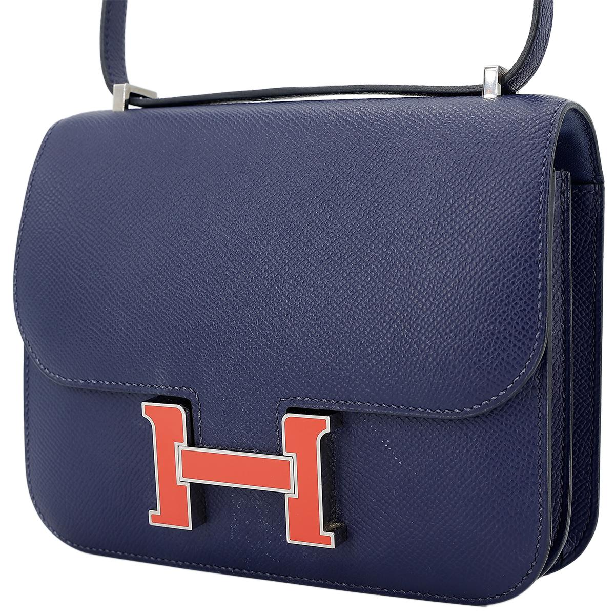 HERMÈS Constance Mini 19 shoulder bag in Blue Sapphire Epsom leather with Enamel hardware - 2