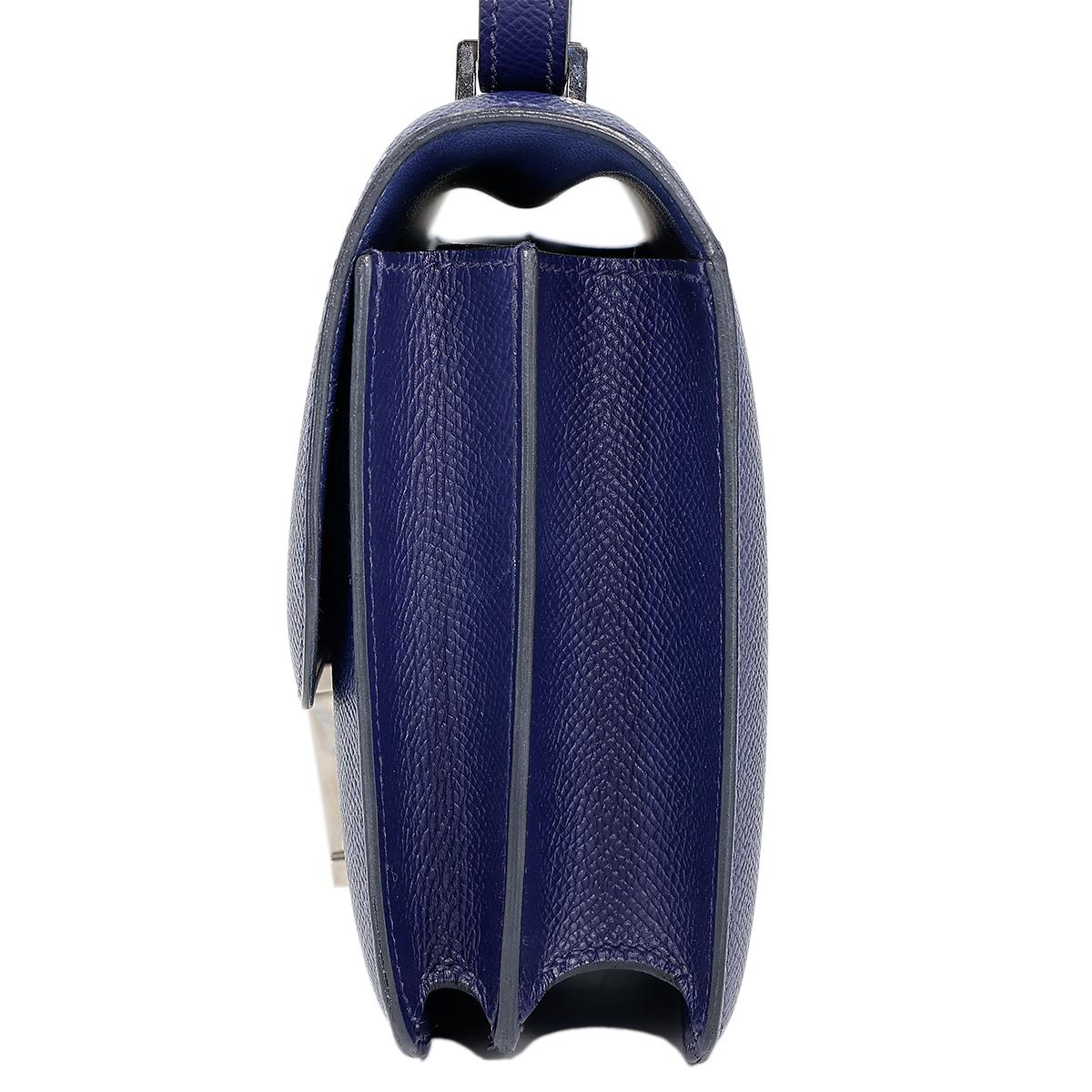 HERMÈS Constance Mini 19 shoulder bag in Blue Sapphire Epsom leather with Enamel hardware - 4